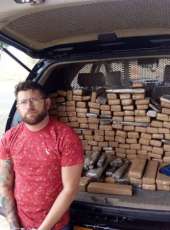 Paraibano é preso com mais de 180 kg de maconha escondidos em caminhonete na AIS 20