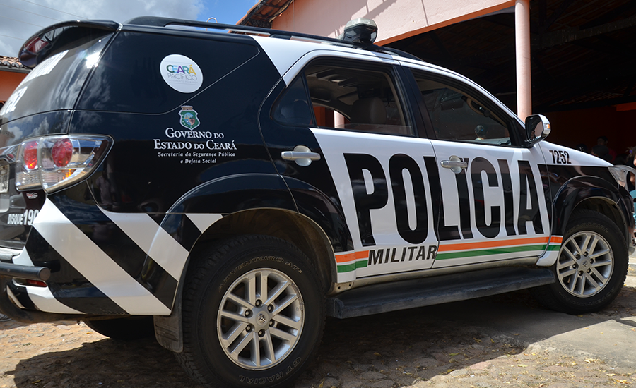 Abordagem policial resulta na apreensão de dois veículos clonados - Polícia  Militar