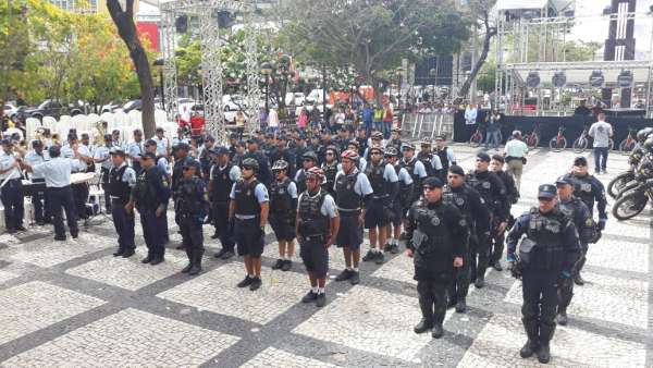 Operação Centro Seguro/Natal de Luz 2018: policiamento é reforçado no  Centro de Fortaleza - Polícia Militar