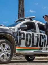 Suspeitos de roubo a residência são presos em ação rápida da Polícia Militar