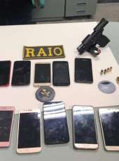 Suspeito de cometer assaltos é preso e pistola é apreendida por policiais do CPRaio em Maracanaú