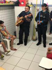 Policiais Militares da 1ªCia do 18ºBPM visitam Instituto Mão Amiga