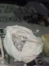 Cotam apreende armas de fogo e drogas após denúncia no Canindezinho