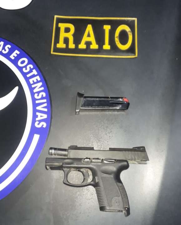 Cpraio Da Pmce Prende Homem Por Porte Ilegal De Arma De Fogo E Tentativa De Homicidio Em Beberibe Ce Policia Militar