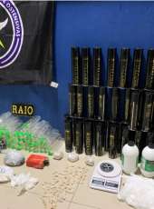 Após denúncia, CPRaio apreende entorpecentes em uma casa em Santa Quitéria