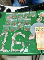 PMCE captura mulher por tráfico de drogas no Jangurussu
