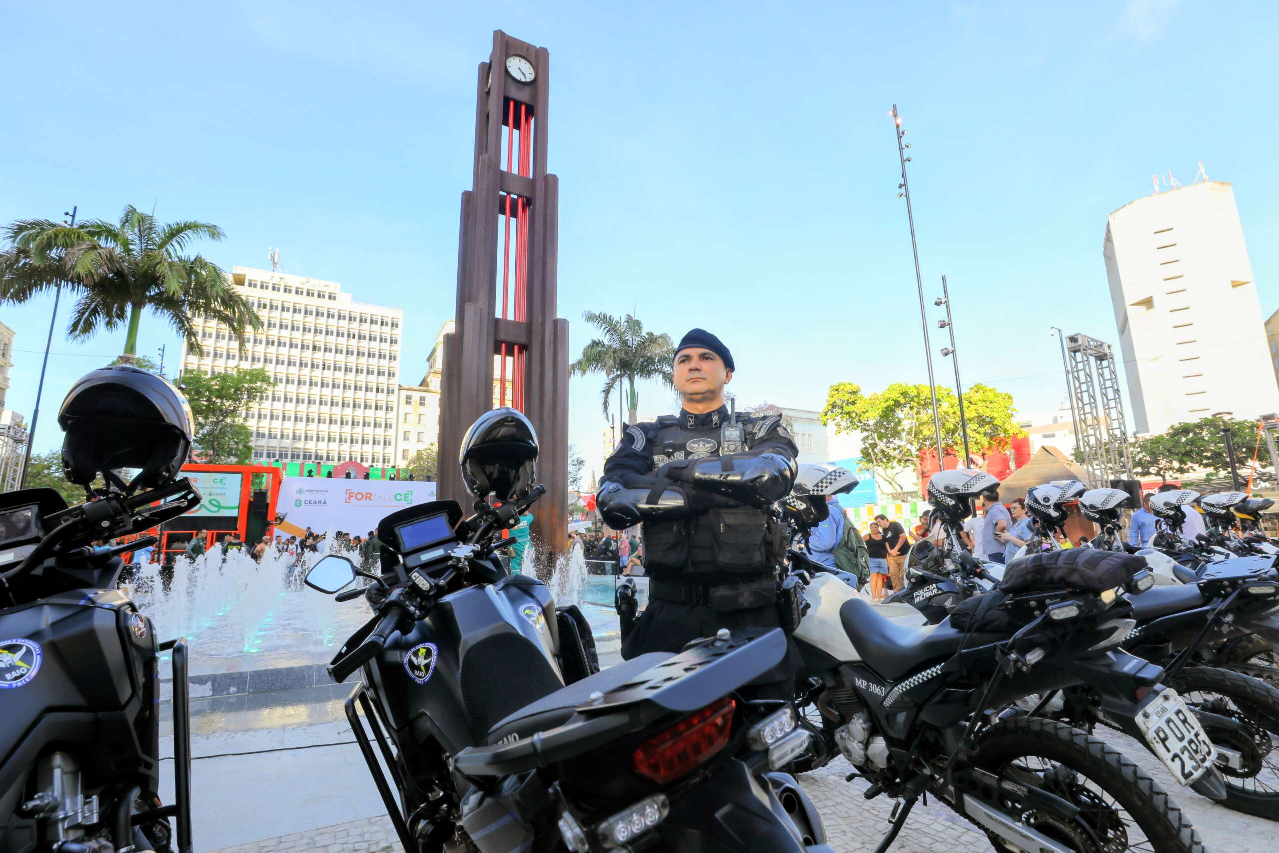 FORtaleCE: operação Centro Seguro reforça policiamento em um dos principais corredores comerciais de Fortaleza no fim de ano