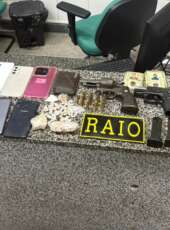 CPRaio resgata motorista de aplicativo em cárcere privado e prende cinco suspeitos com armas, drogas e veículos roubados em Maracanaú