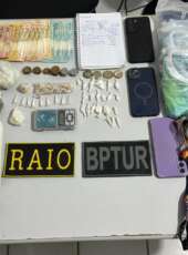 PMCE prende casal e apreende drogas, veículo e materiais ligados ao tráfico em Icapuí