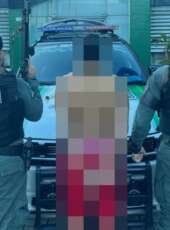PMCE captura suspeito de roubo e apreende arma e drogas no Jardim das Oliveiras