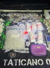 PMCE apreende 439 porções de entorpecentes no bairro José de Alencar, em Fortaleza