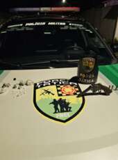 PMCE apreende arma de fogo e drogas em Caucaia