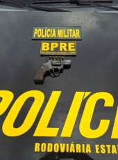 BPRE da PMCE prende homem por porte ilegal de arma de fogo na capital