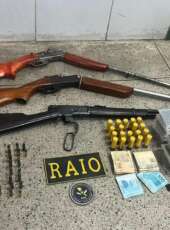 PMCE apreende armas de fogo e munições no interior de Ceará