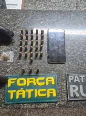 1º BPM apreende armas, munições e droga e prende suspeito em Limoeiro do Norte