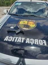 PMCE prende suspeito e apreende pistola em Amontada