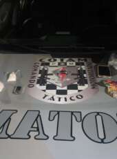 PMCE prende mulher por tráfico de drogas e apreende cocaína escondida em panetone no bairro José Walter, em Fortaleza